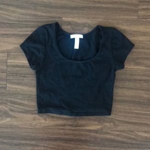 Black crop top